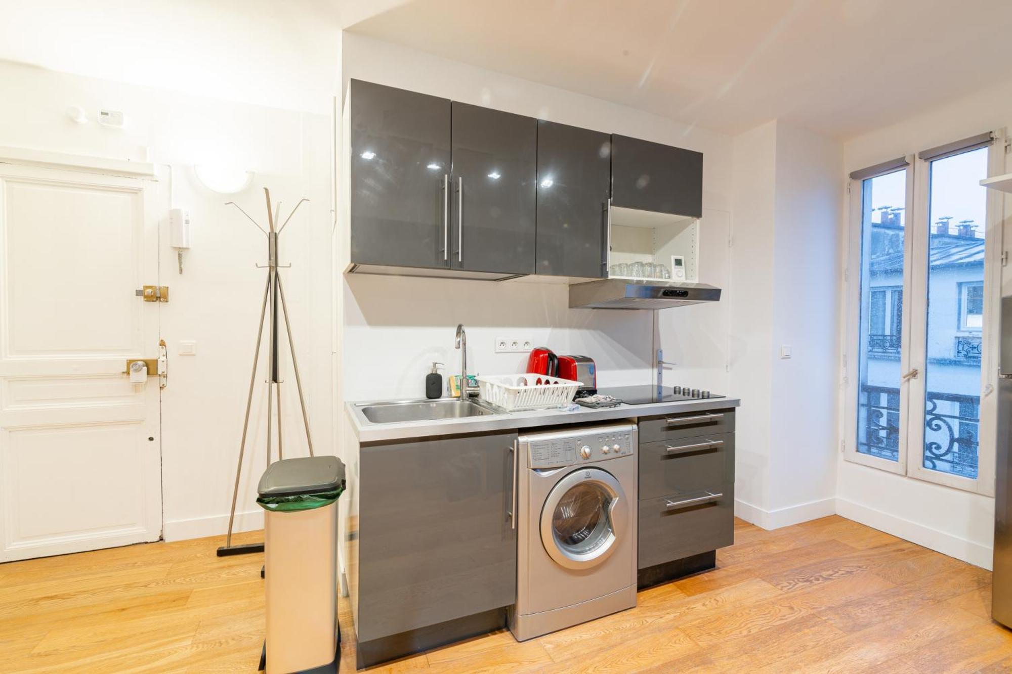 Luxurious 1 Bedroom Tour Eiffel Saint Dominique Free Netflix Paris Exterior photo